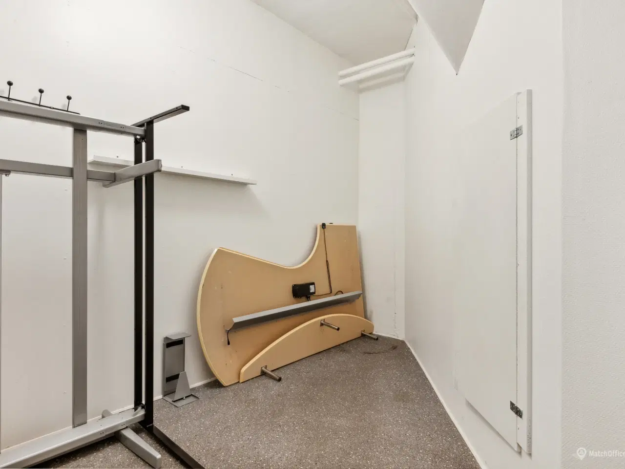 Billede 16 - Salon. butik. kontor eller anden form for erhverv. Centralt beliggende nær Store Torv Hobro.