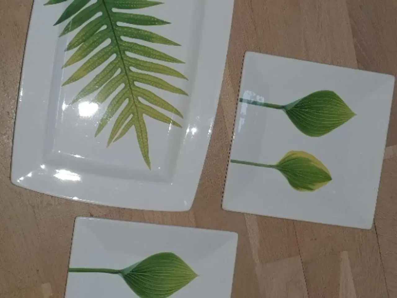 Billede 1 - Porcelæn service	