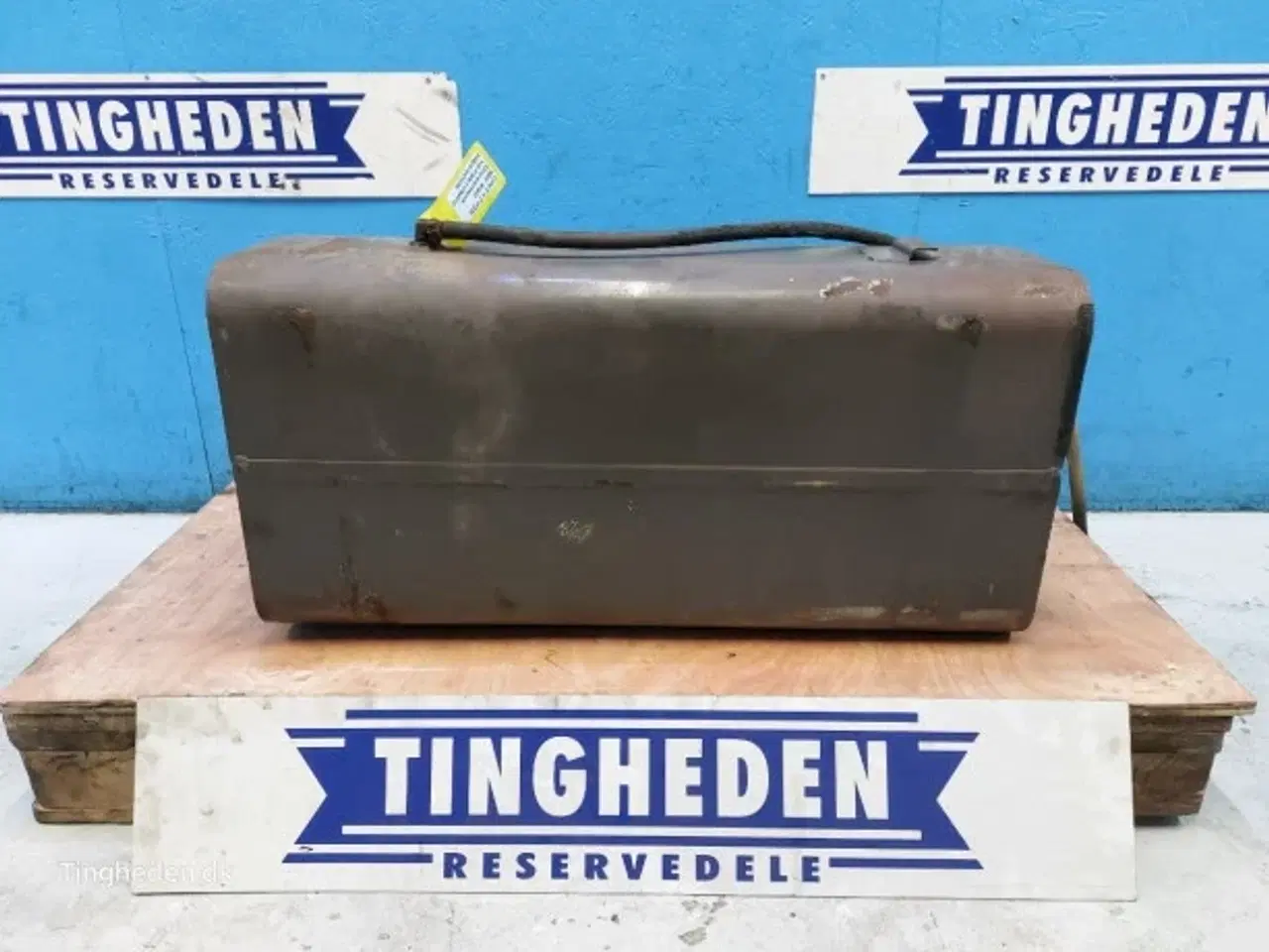 Billede 1 - Massey Ferguson 690 Dieseltank 1679610M92