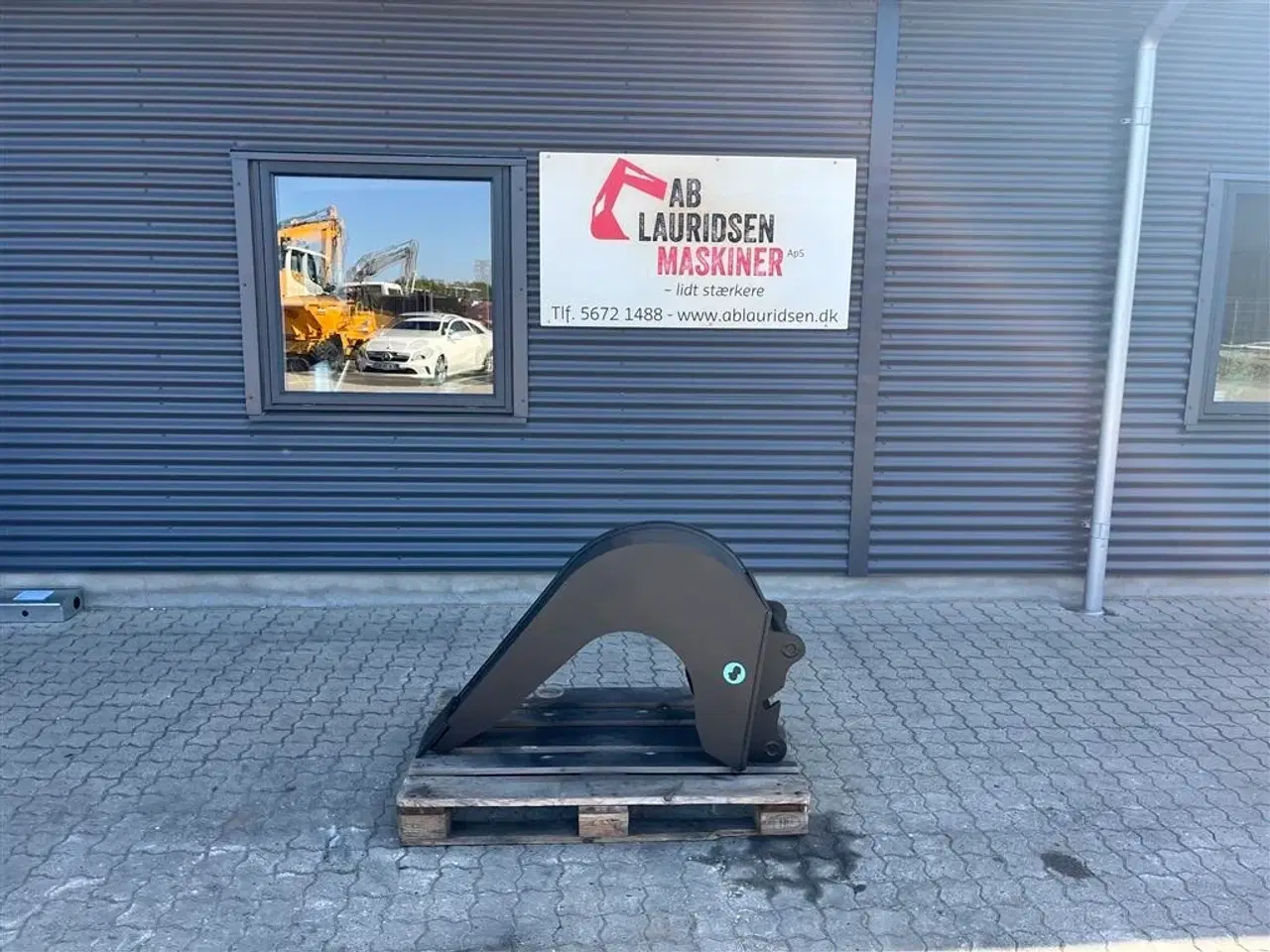 Billede 1 - - - - NY profil skovl 20/40cm med hydrema