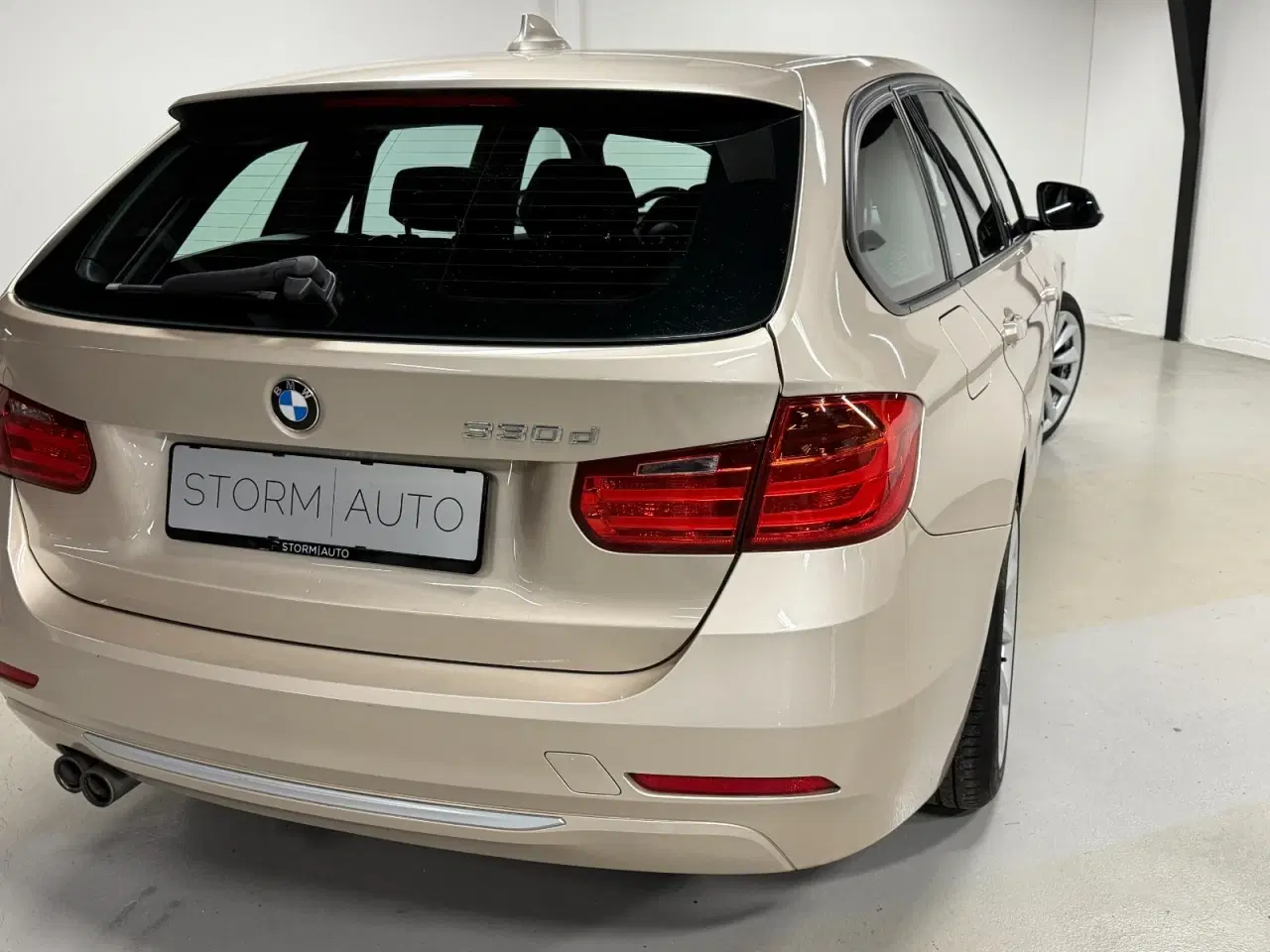 Billede 3 - BMW 330d 3,0 Touring aut.