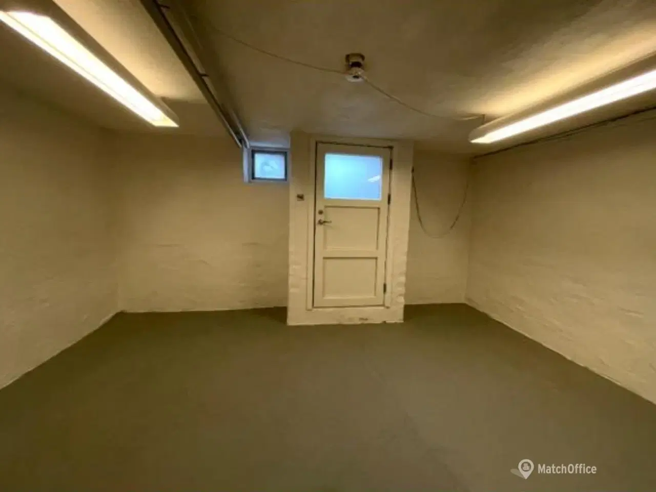Billede 5 - Kælder lokale med egen nedgang fra gade - til lager/lign
