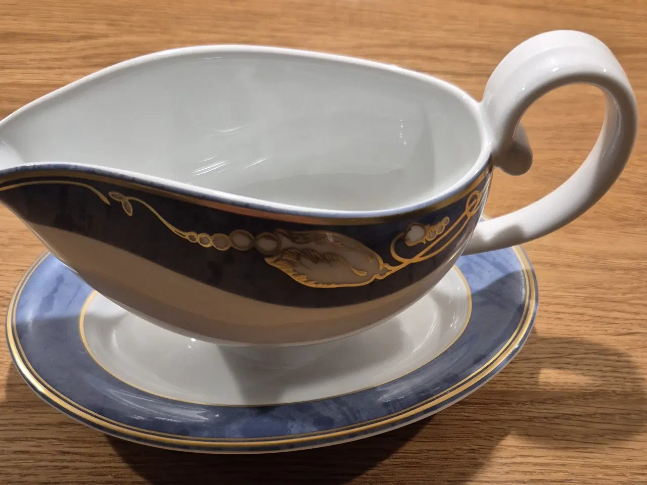Billede 4 - Blå magnolia Royal Copenhagen - spise / kaffestel 