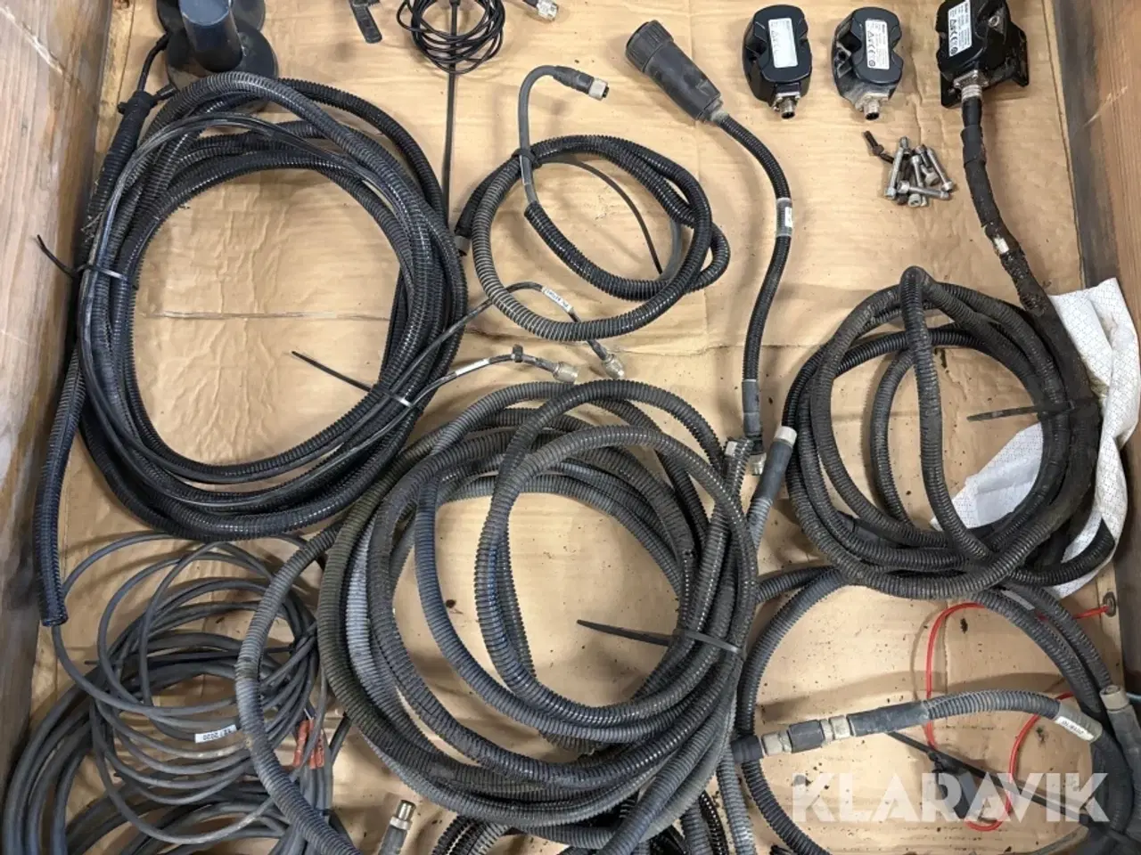 Billede 5 - Dele til GPS Leica