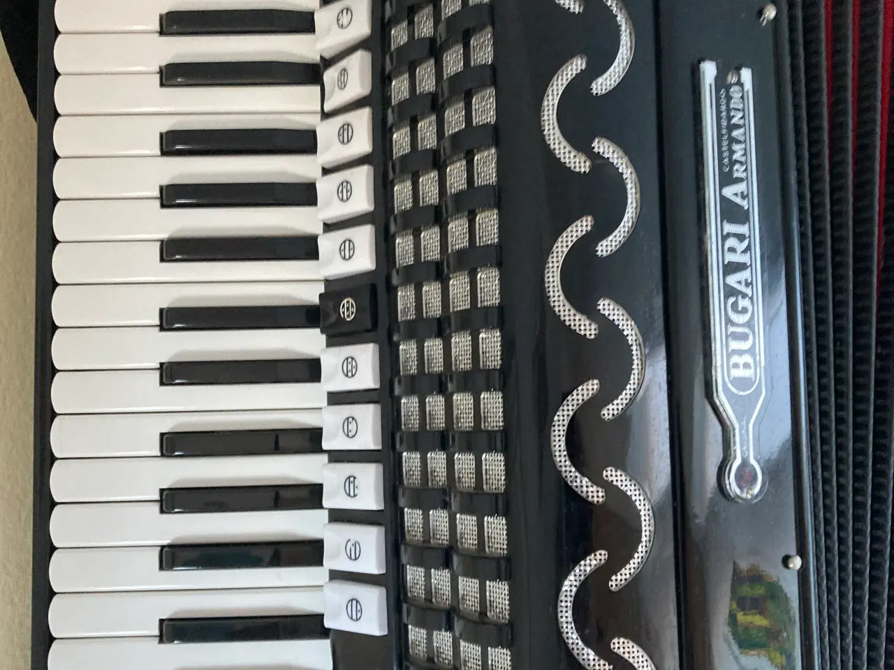 Billede 8 - Fin Italiensk Harmonika Bugari