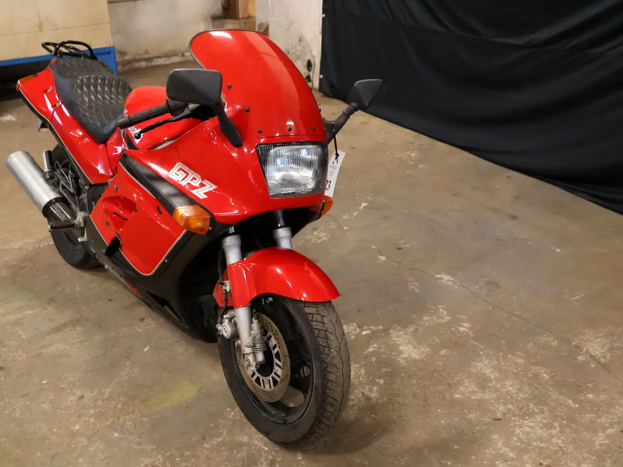 Billede 2 - Kawasaki GPZ 1000RX. årg 1986