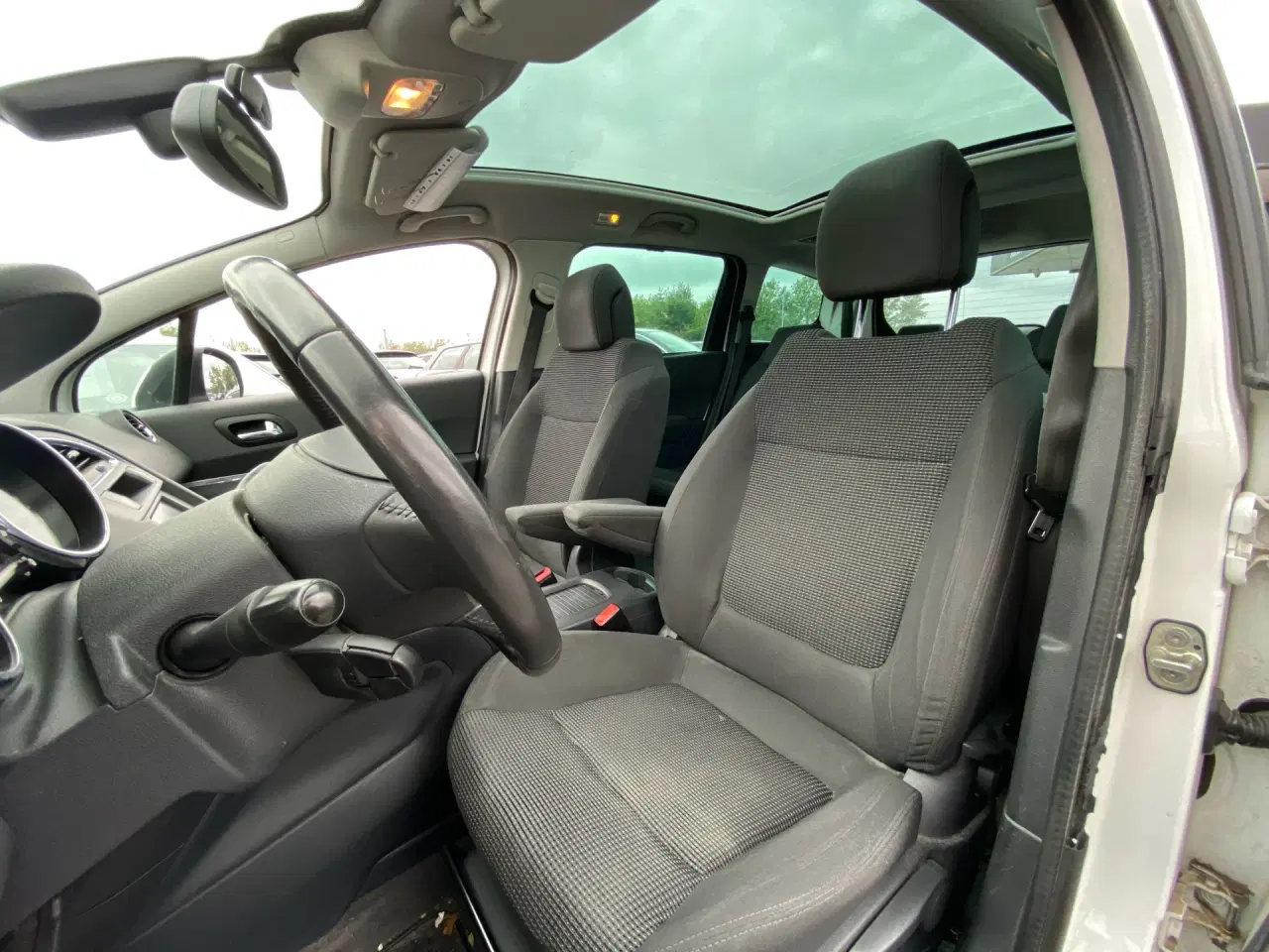 Billede 6 - Peugeot 5008 1,6 HDI Style 114HK