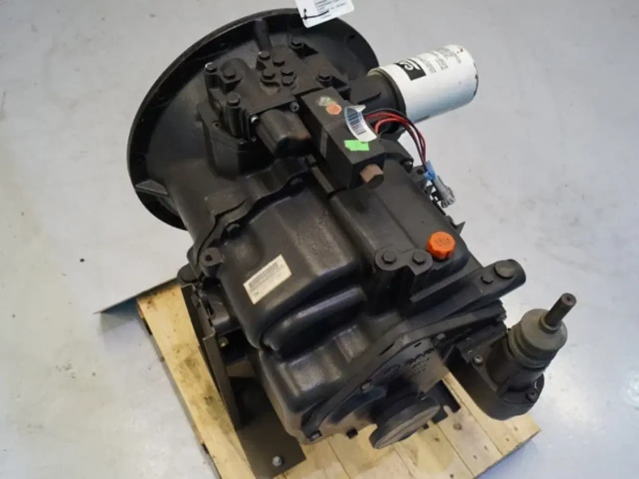 Billede 5 - CASE 580SLE 2WD Transmission 