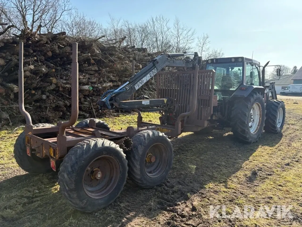 Billede 6 - Traktor Valmet 6800 med frontlæsser & skovvogn & kranarm