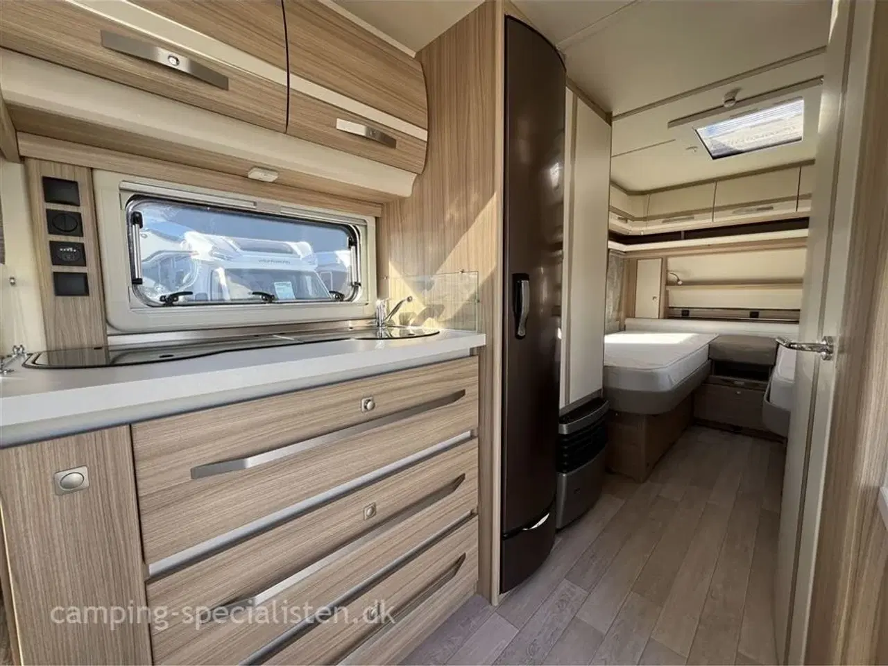 Billede 8 - 2019 - Fendt Bianco 515 SG   2019 Fendt 515 SG Bianco Selection - se den nu hos Camping-Specialisten i Silkeborg