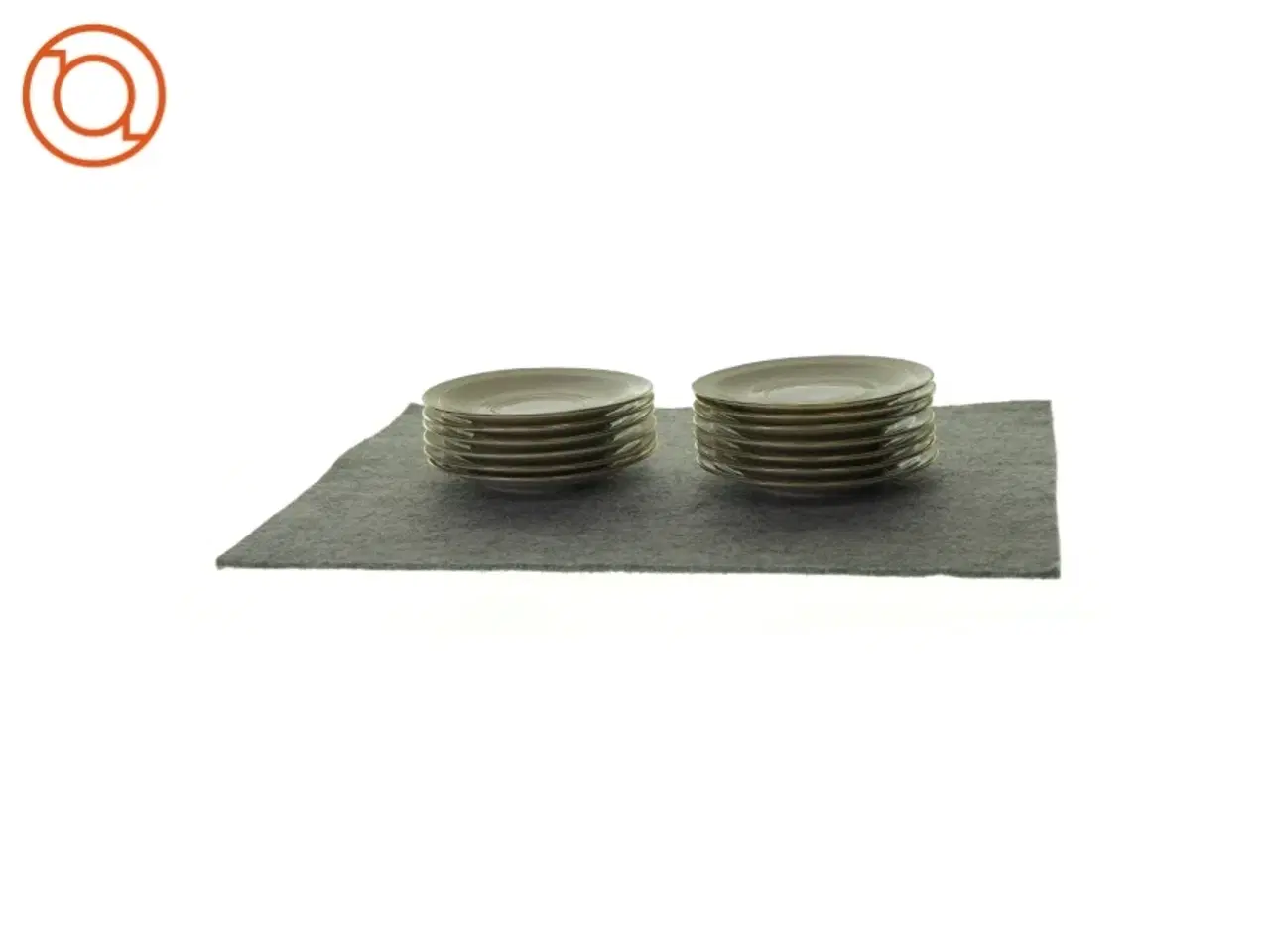 Billede 4 - Tallerkner (13 stk.) fra Ukendt (str. Ø:14cm)