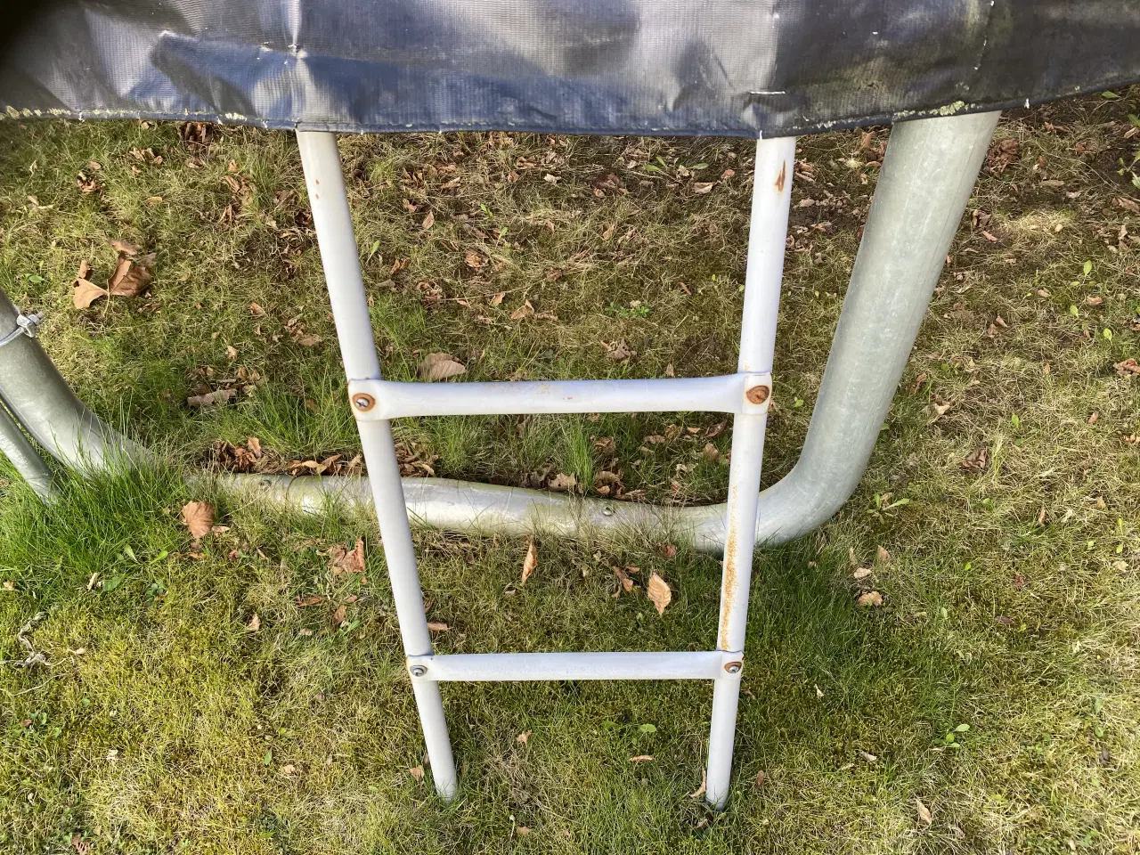 Billede 3 - Gratis trampolin