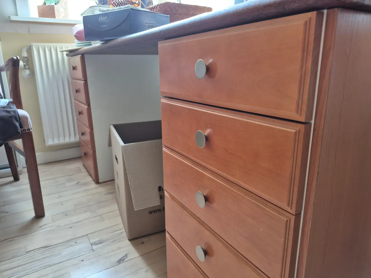 Billede 1 - Skrivebord