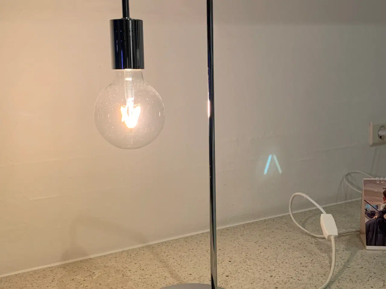 Billede 4 - Moderne bordlampe