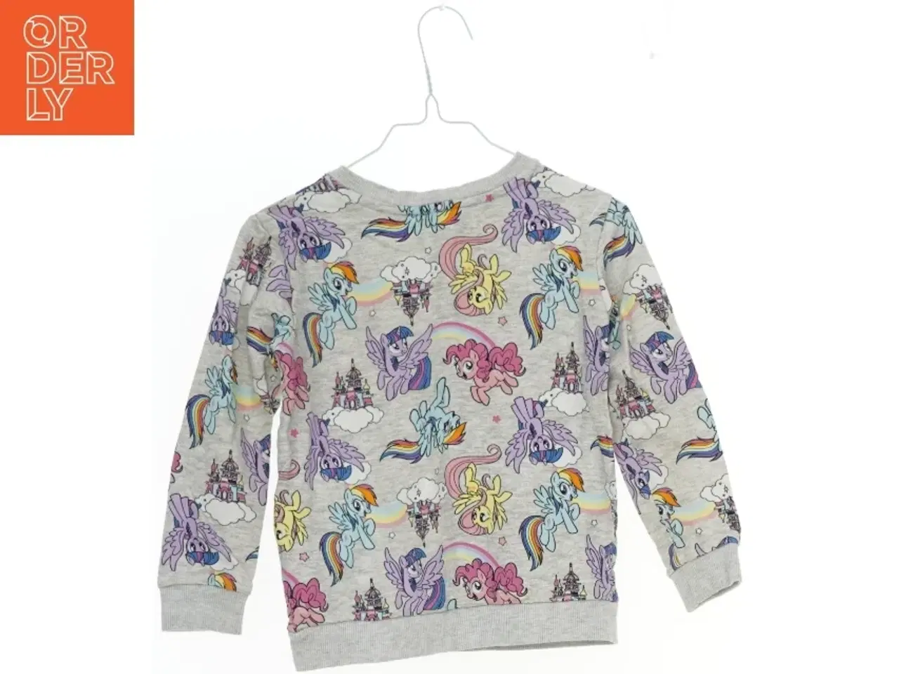 Billede 2 - Bluse med My Little Pony mønster fra H&M (str. 110)
