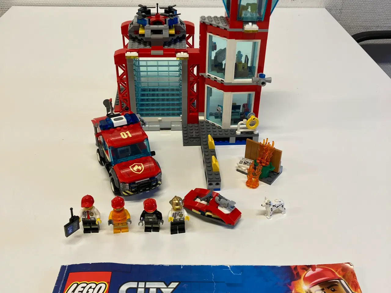 Billede 1 - Lego city 60215