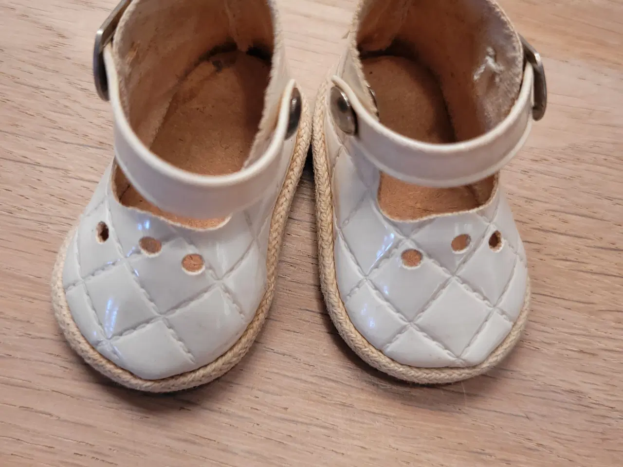 Billede 2 - Dukke sko fine gamle