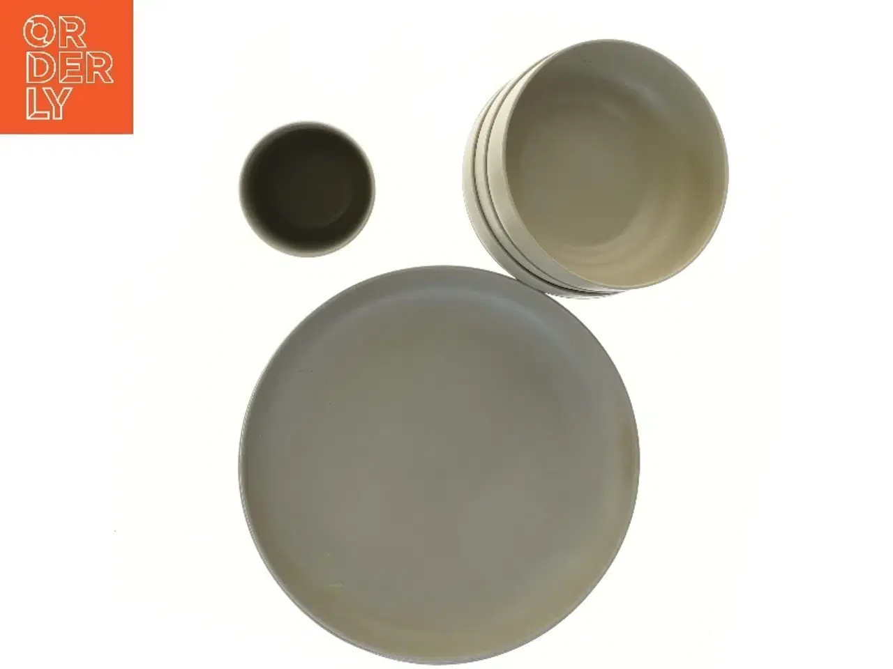 Billede 3 - Sæt med tallerkner, skåle og kopper fra Earth Collection (str. 4 tallerkner Ø 25,5 cm 4 skåle Ø 15,5 cm 4 kopper Ø 7 cm