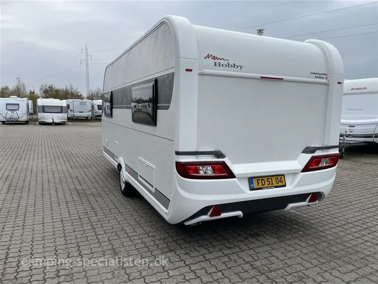 Billede 3 - 2023 - Hobby De Luxe Edition 460 LU   Så godt som ny Hobby De Luxe Edition 460 LU fra 2023 - Kan nu opleves hos Camping-Specialisten