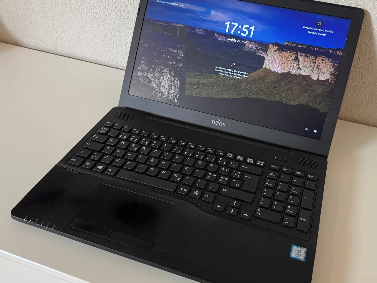 Billede 4 - Fujitsu LifeBook A556 Windows 11 Pro