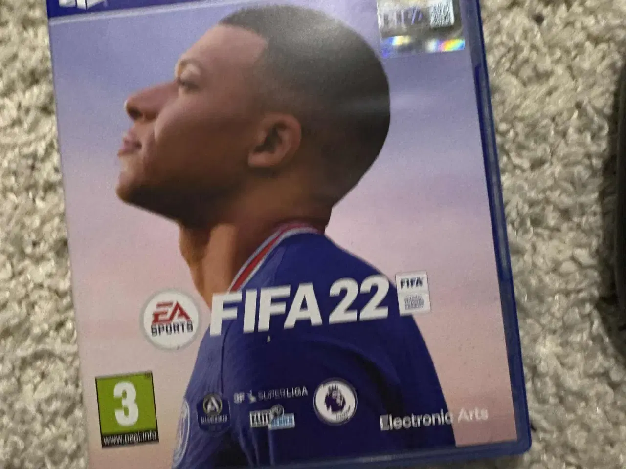 Billede 5 - Playstation 4pro 1Tb, 2 controller og 2 spil