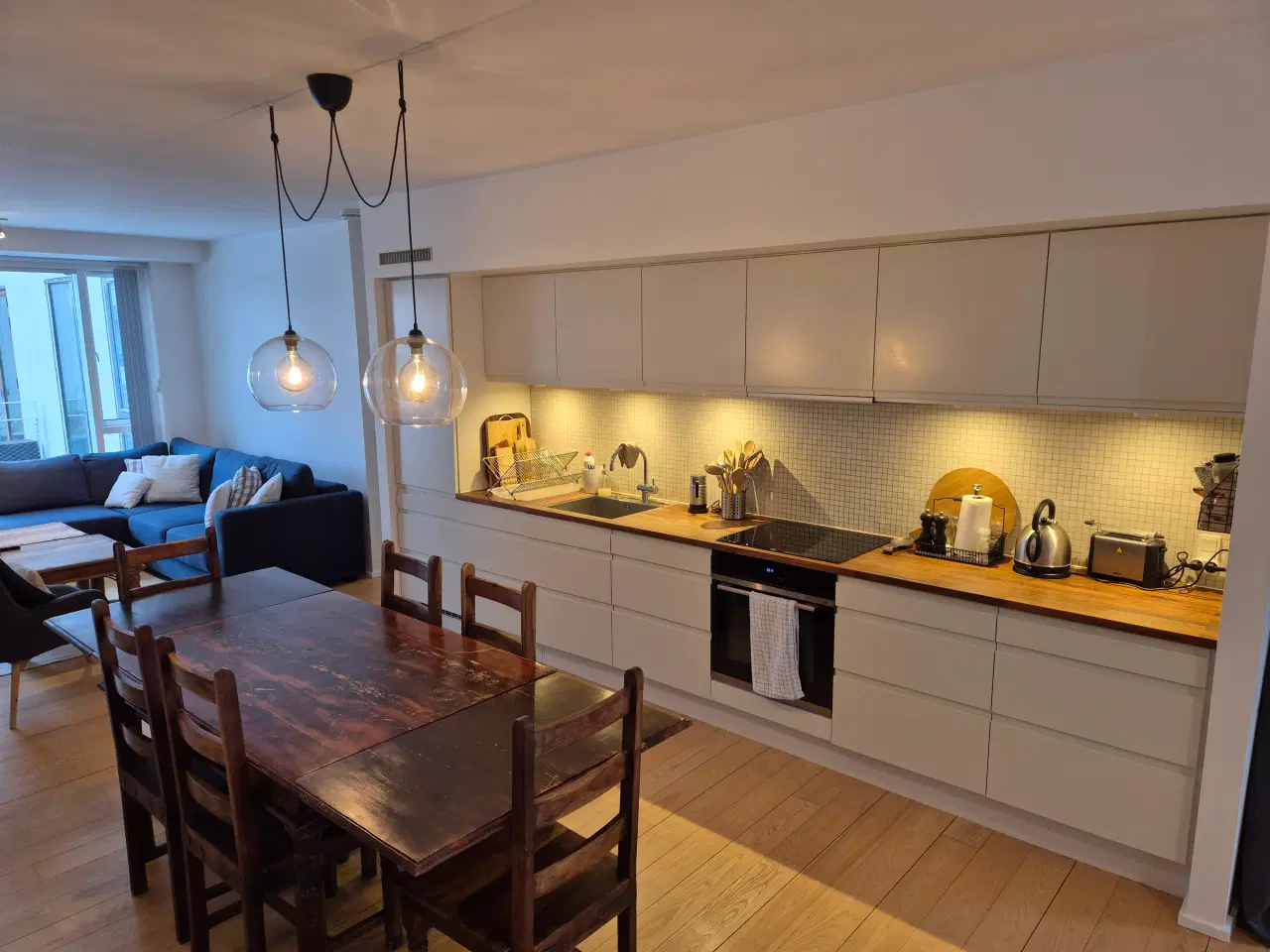 Billede 10 - Lys lejlighed med havudsigt, fuldt møbleret