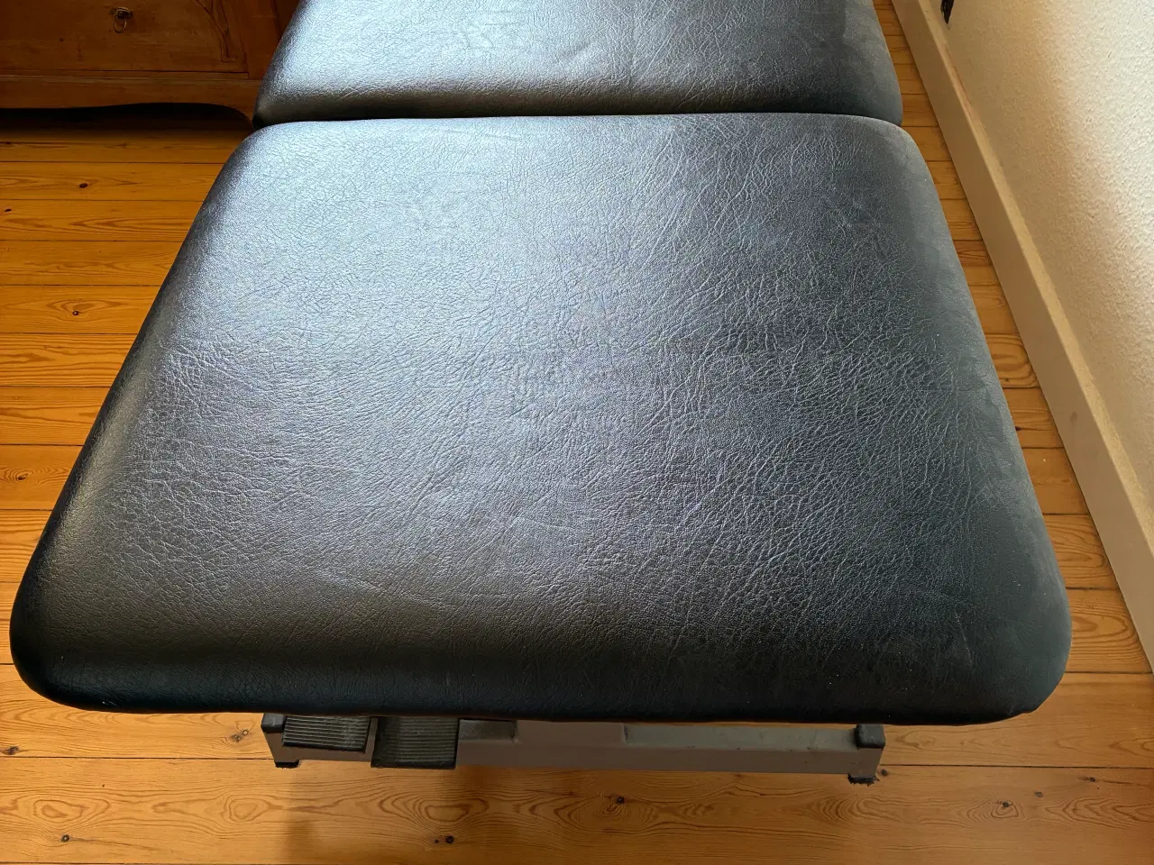 Billede 8 - Massagebriks / Behandlerbriks – Engelsk Akron kval