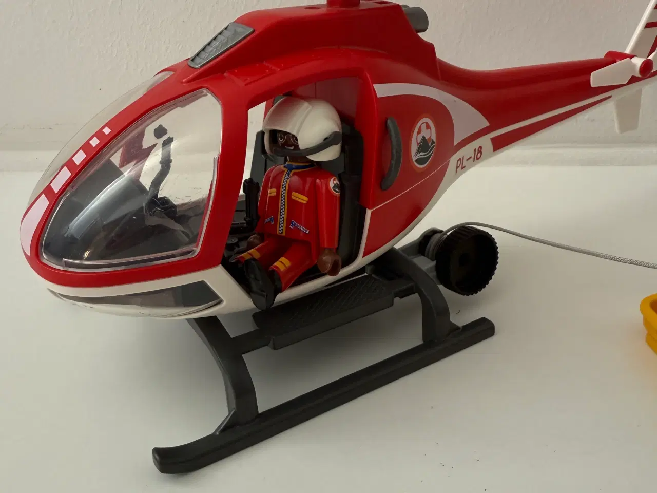 Billede 3 - Playmobil 9127 redningshelikopter, 3 figurer og ti