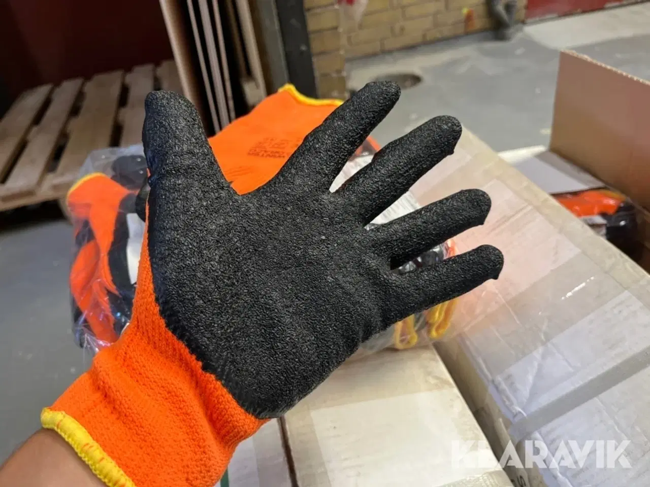 Billede 4 - Arbejdshandsker Draco Winter 2 kasser