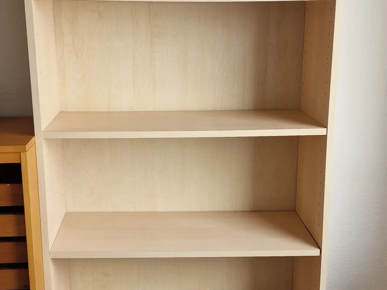 Billede 2 - Div. Møbler bortgives