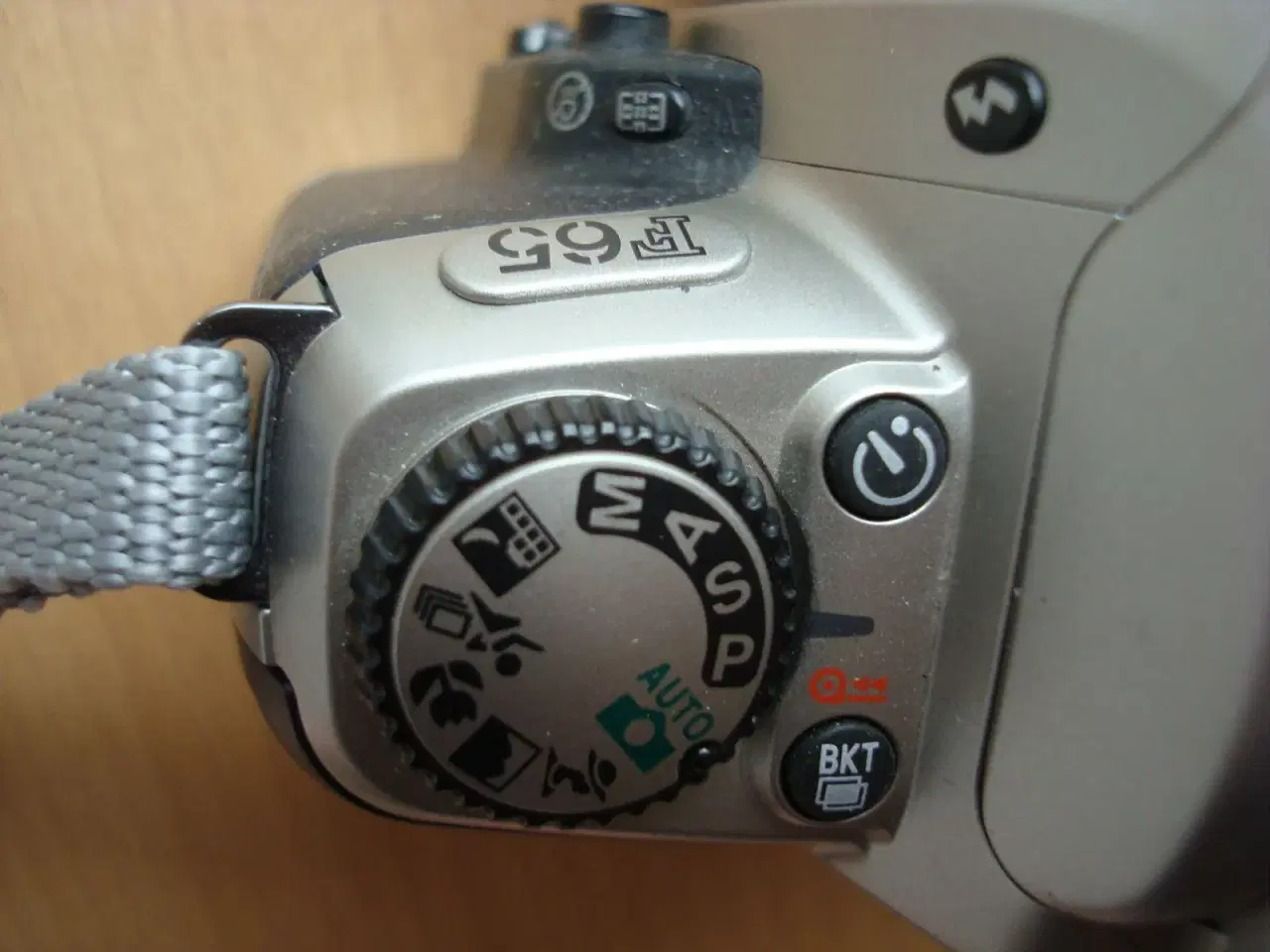 Billede 1 - Nikon F65 med 28 - 80 mm Nikon objektiv