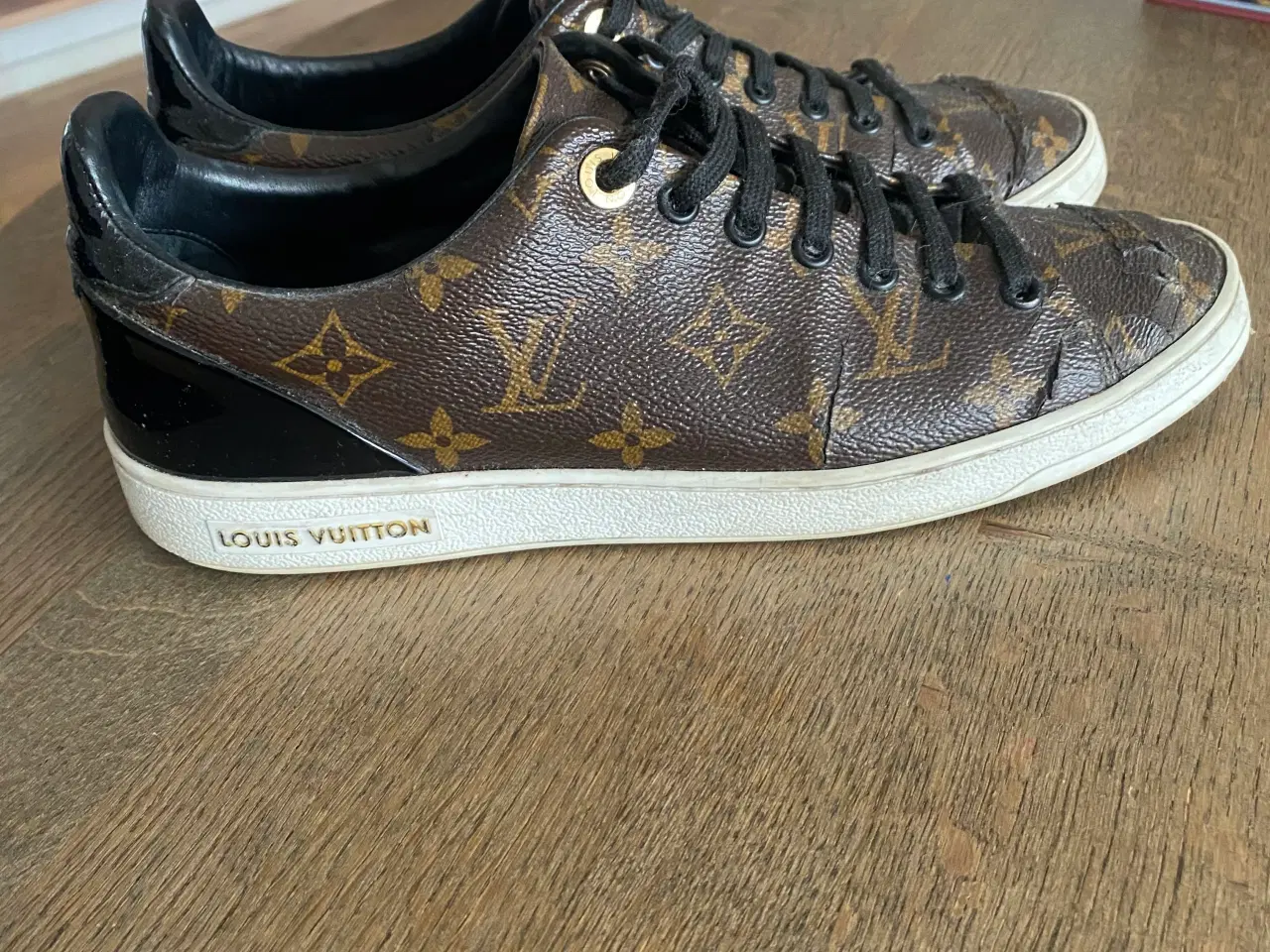 Billede 2 - Fine Lv sneakers 