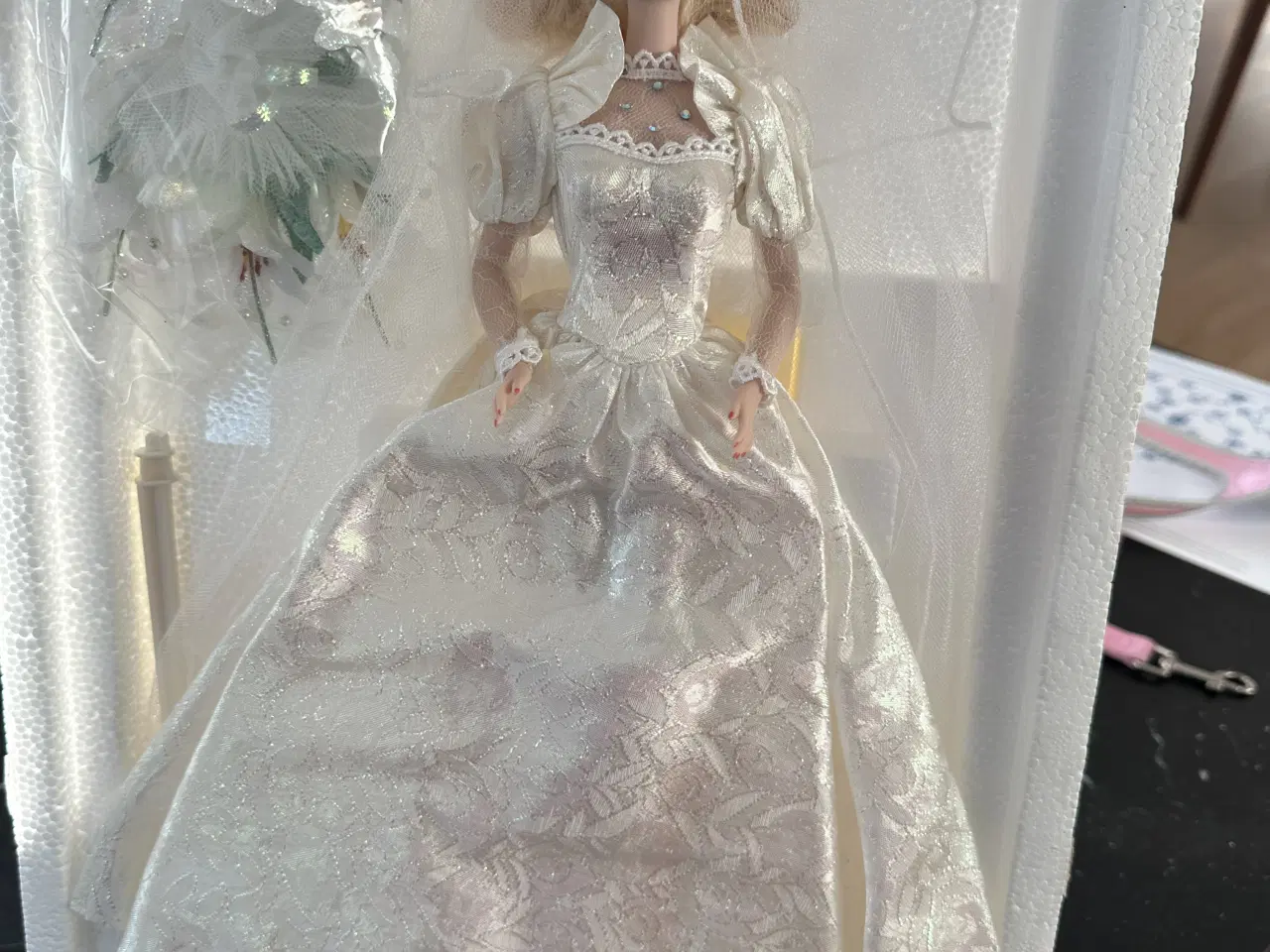 Billede 1 - Barbie Limited Edition Brud