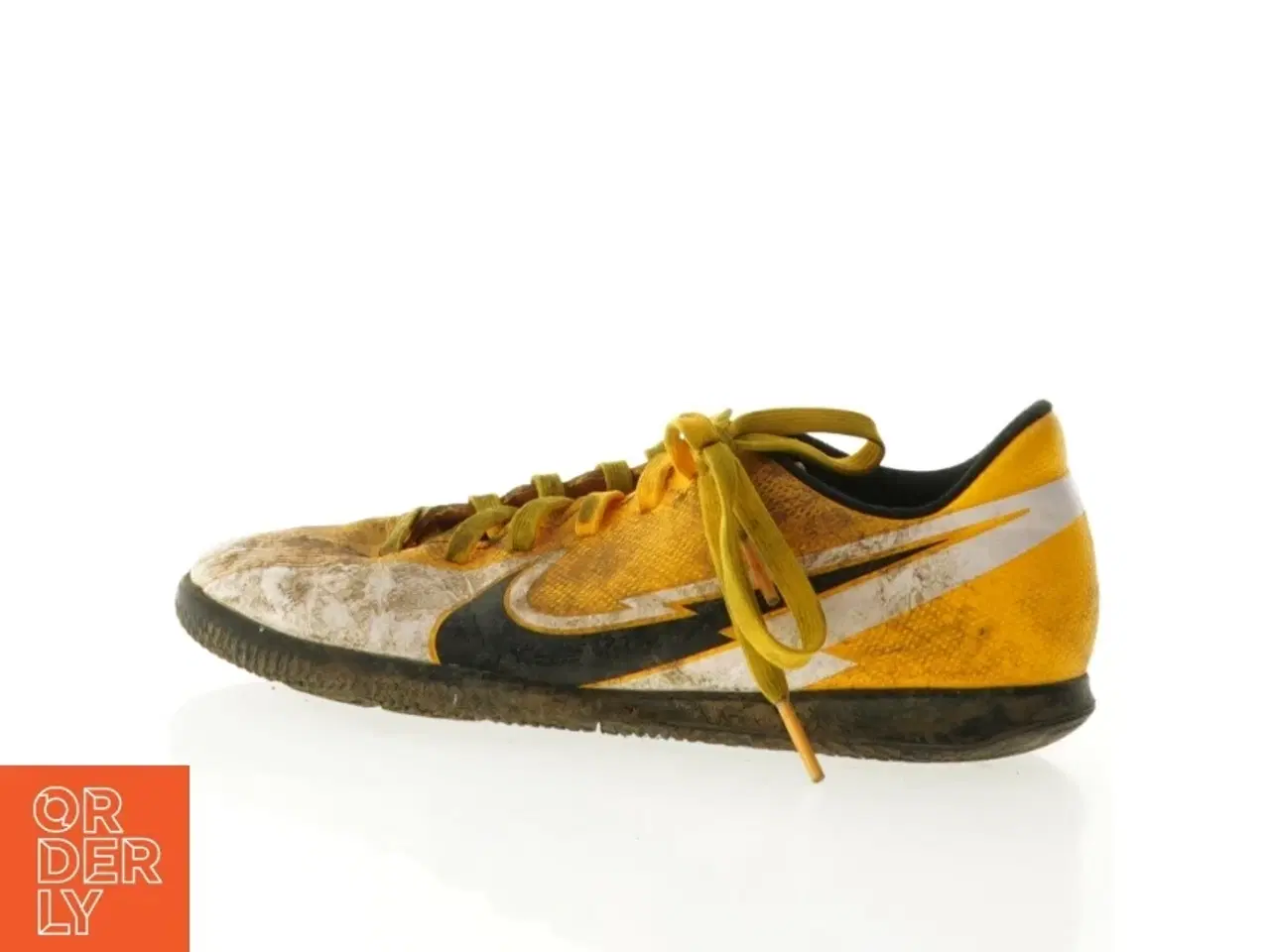 Billede 1 - Brugte fodboldstøvler fra Nike (str. 34)