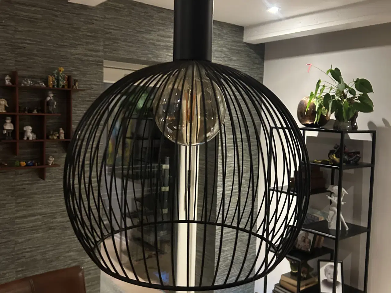 Billede 1 - AVER 40 PENDEL, SORT