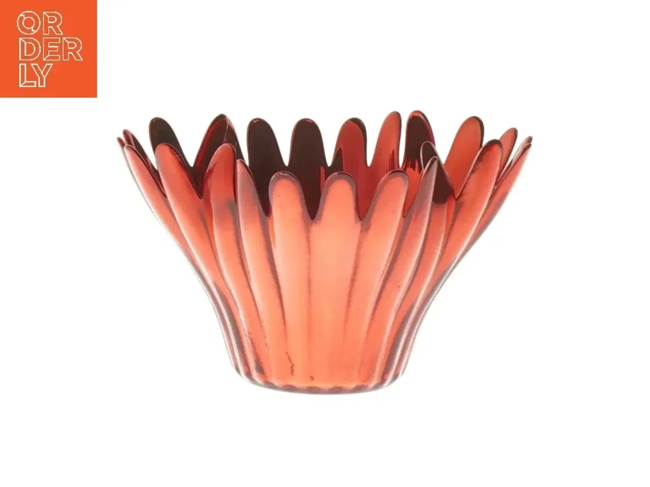 Billede 1 - Rød glas vase 14 cm fra Krifon (str. 14 cm)