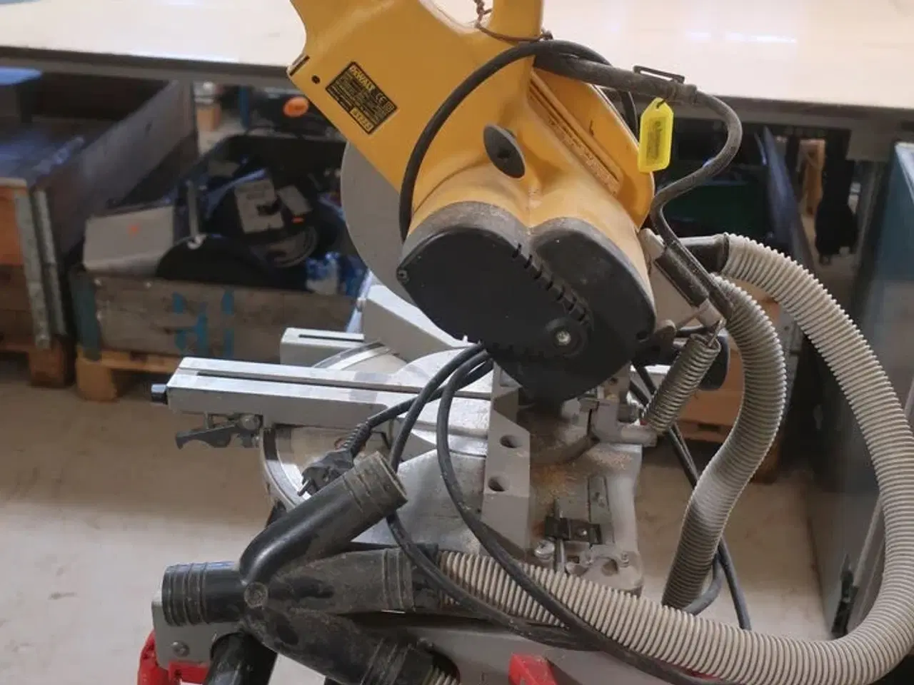 Billede 3 - Geringssav DEWALT DW700 med arbejdsbord