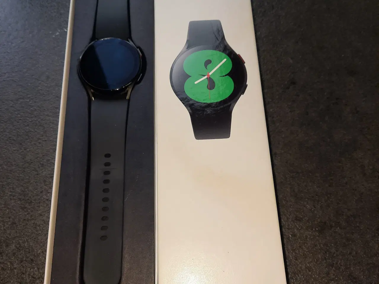 Billede 2 - Galaxy Watch4  sort