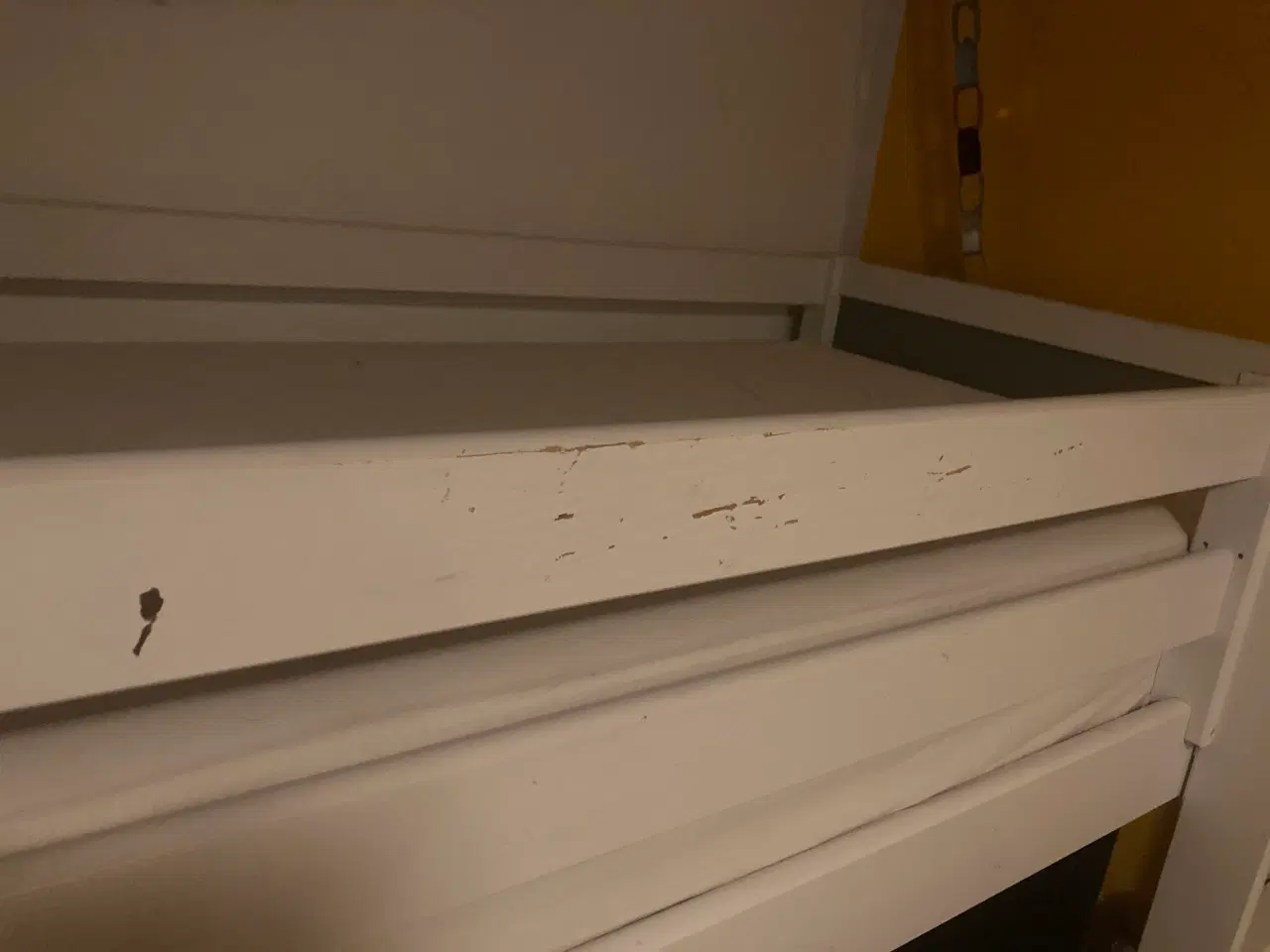 Billede 4 - Halv høj seng med skrivebord