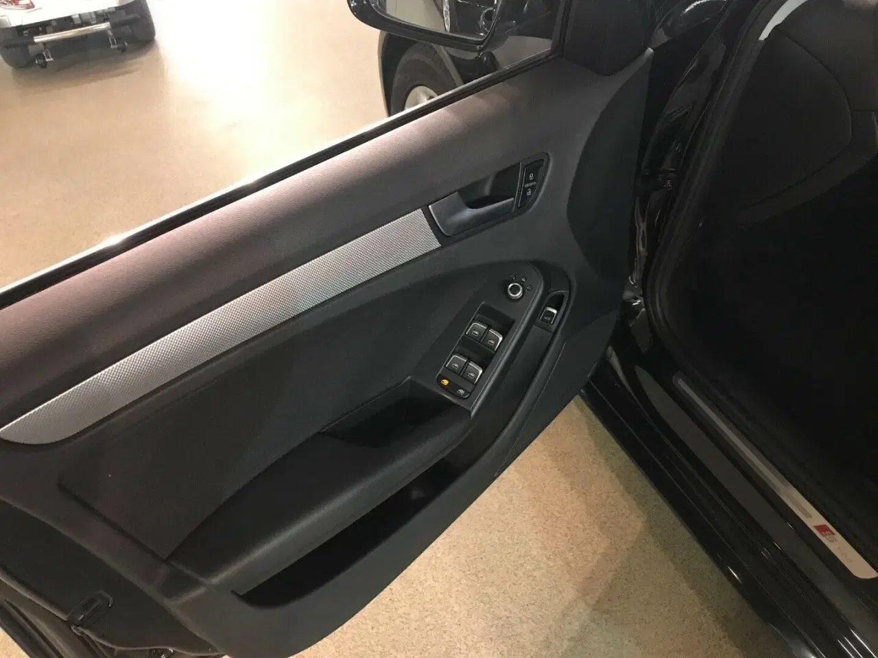 Billede 10 - Audi A4 2,0 TDi 136 S-line