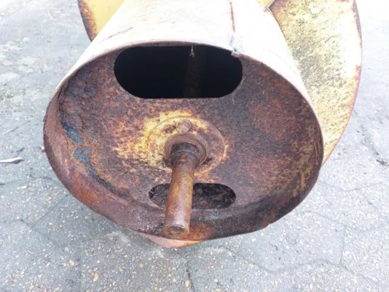 Billede 16 - New Holland 8070 Indføringstromle 80334998