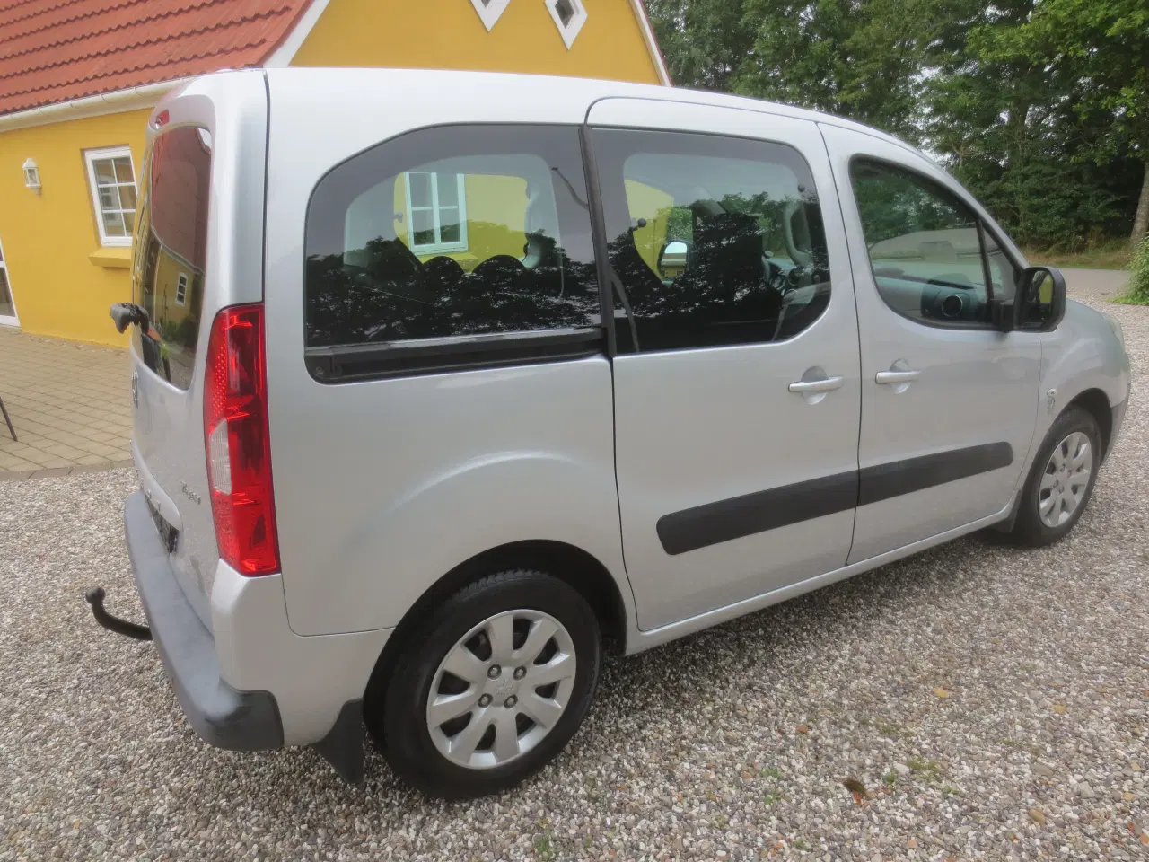 Billede 6 - Peugeot Partner 1.6 HDi År 2011, Nysynet. 