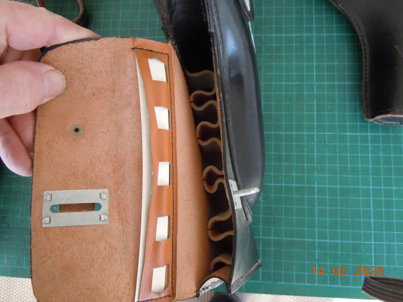 Billede 9 - Pistol og revolverhylstre, antikke+nyere. Fra 175