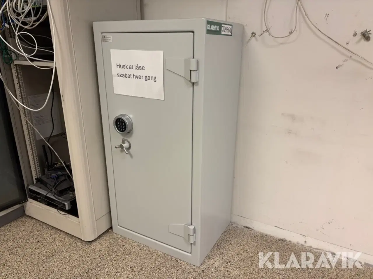 Billede 1 - Nøgleskab