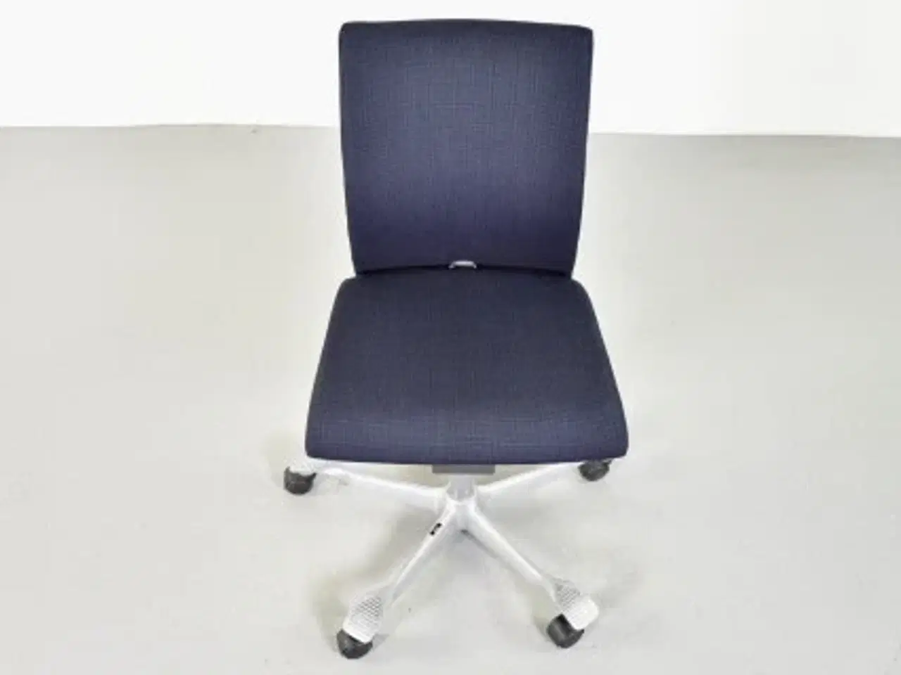 Billede 5 - Häg h04 credo 4200 kontorstol med sort/blå polster