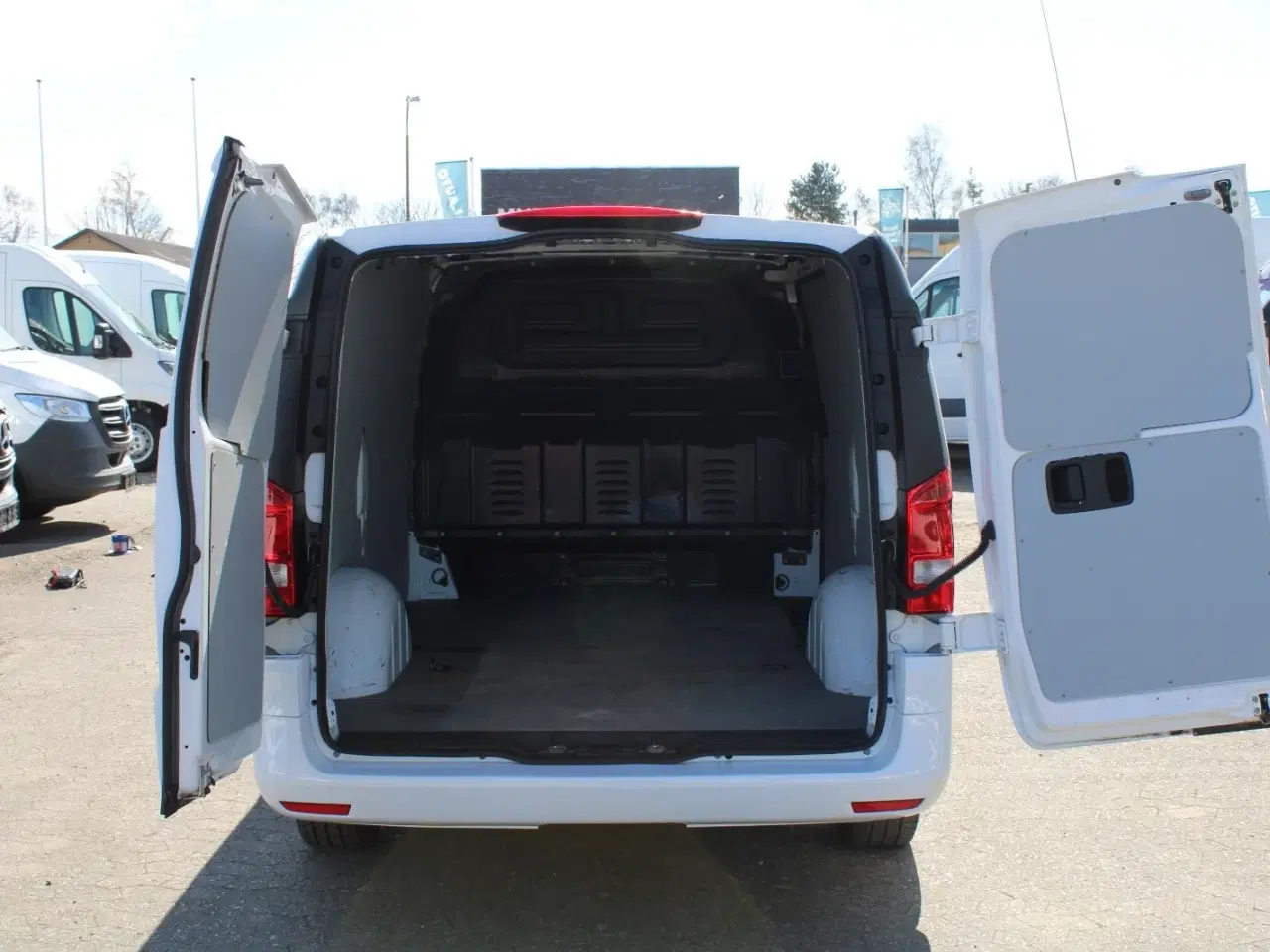 Billede 13 - Mercedes Vito 114 2,0 CDi Kassevogn aut. L RWD