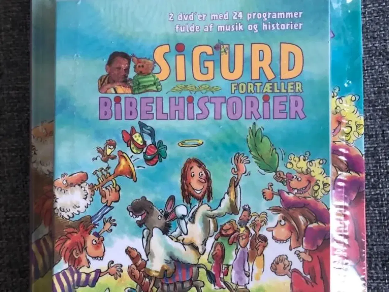Billede 1 - Sigurd fortæller bibelhistorier