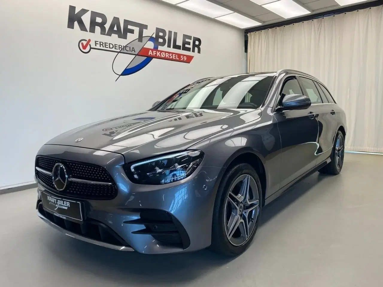 Billede 1 - Mercedes E300 de 2,0 AMG Line stc. aut. 4Matic