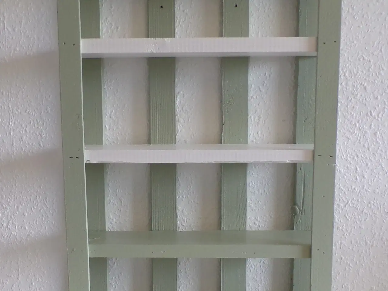 Billede 1 - Pallereol i genbrugs fyrretræ