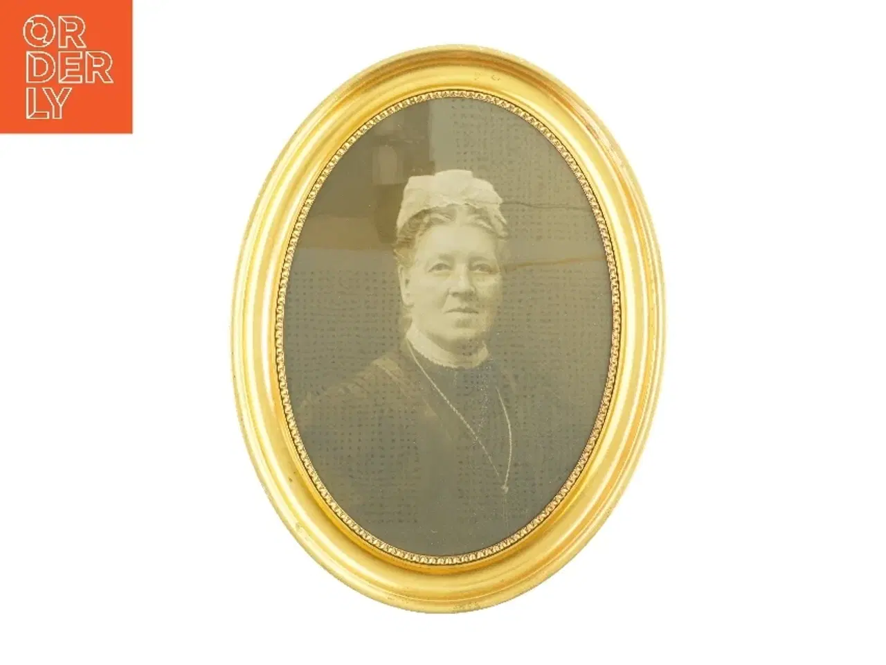 Billede 1 - Oval guldramme med foto af kvinde (str. LB 58x44,5 cm)